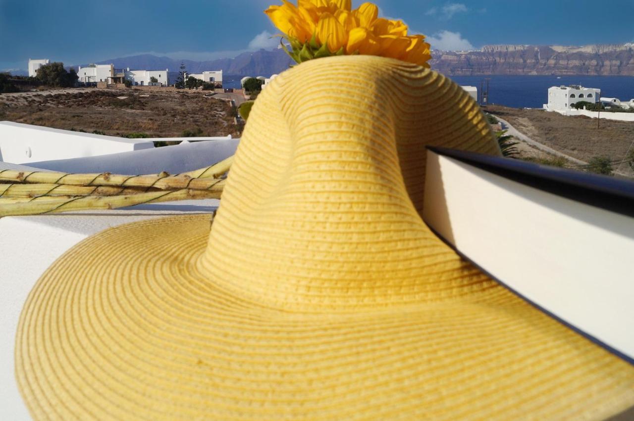 Golden Stone Santorini Акротири